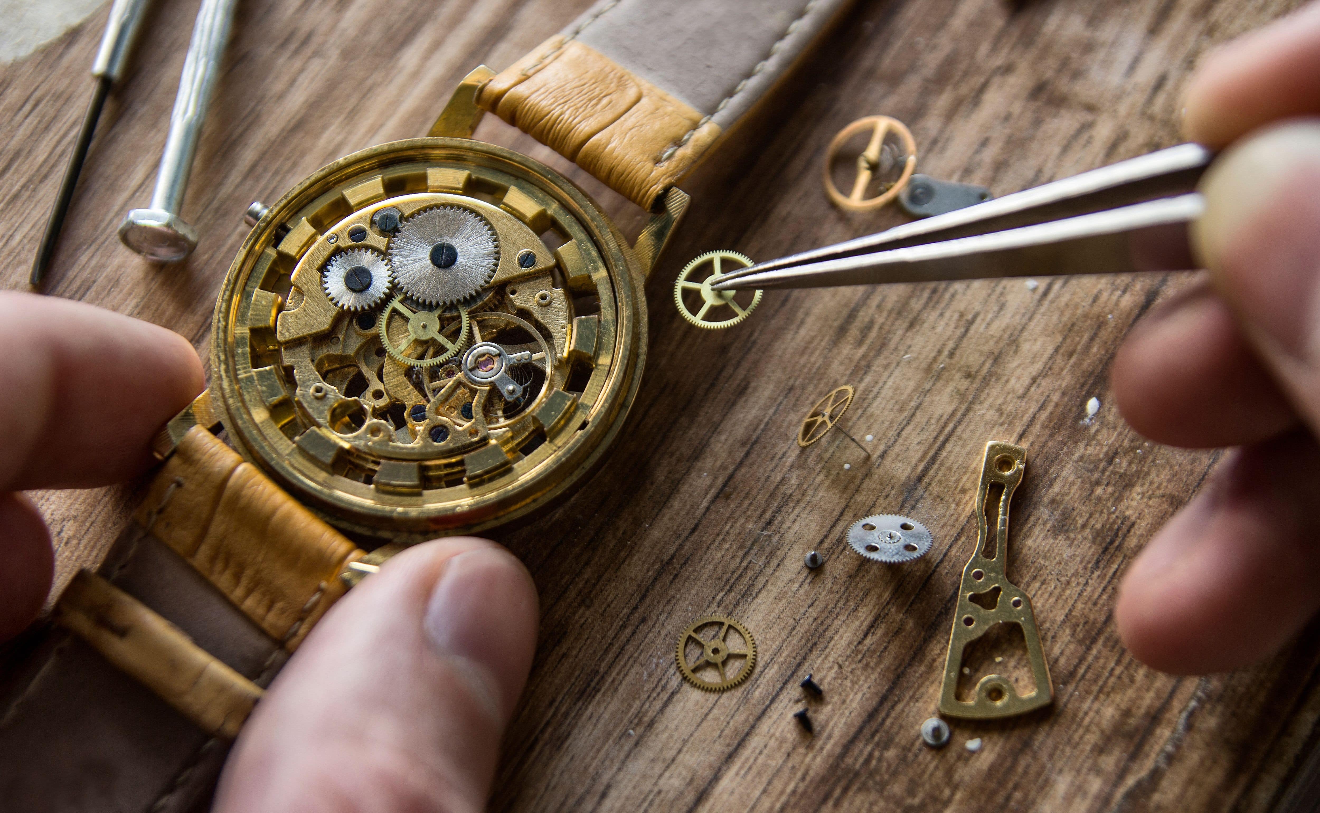 Invicta Watch Repair in St. Louis | Watch Technicians